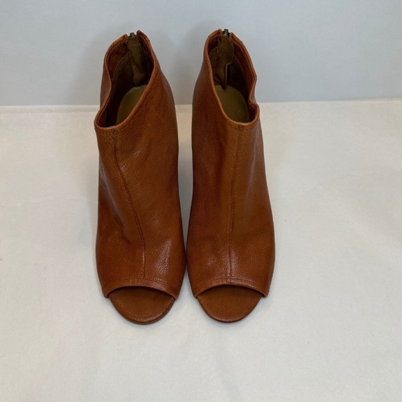 Nine West Peep Toe Rust Brown Leather Booties. Sz 9 - Picture 5 of 6
